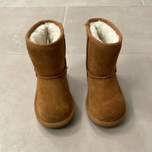 Koolaburra by Ugg toddler girl boot